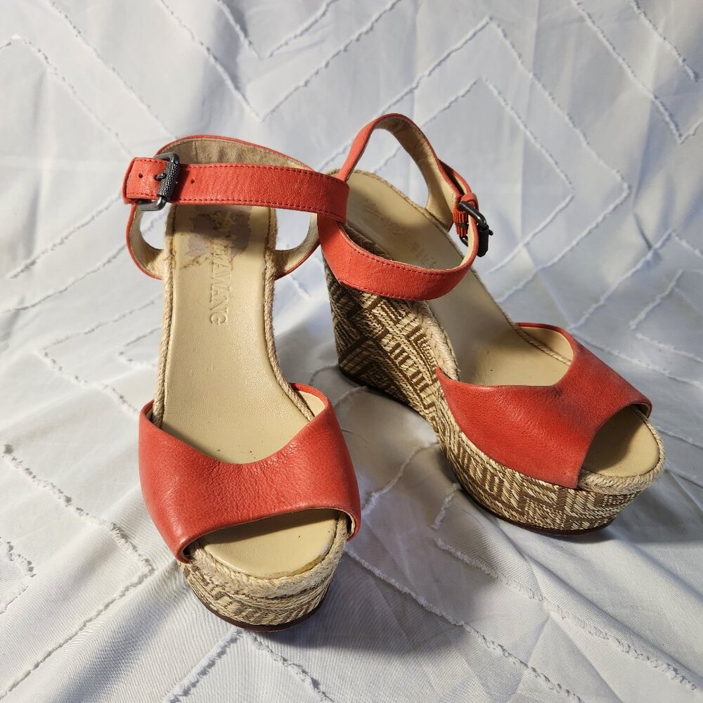 Vera Wang Coral Leather Espadrille Wedge Heels 6.5M